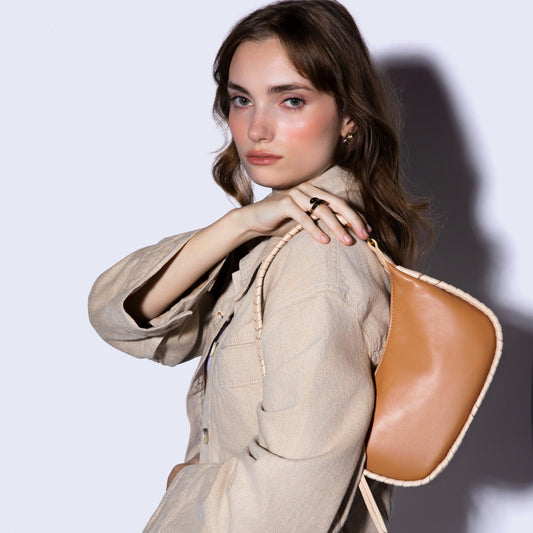 Mia Crescent Small Hobo in Smooth Leather - Warm Cashew