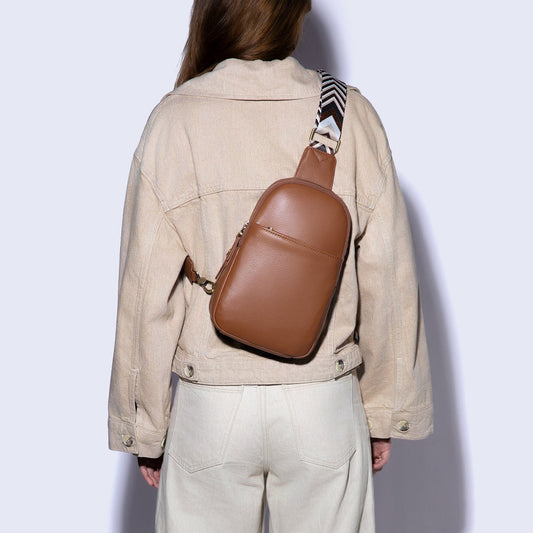 Cass Sling in Pebbled Leather - Bridle Brown