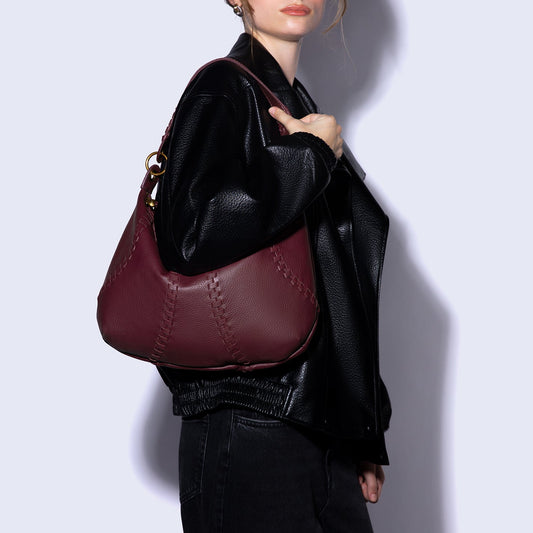 Opal Shoulder in Pebbled Leather - Mulberry Glaze