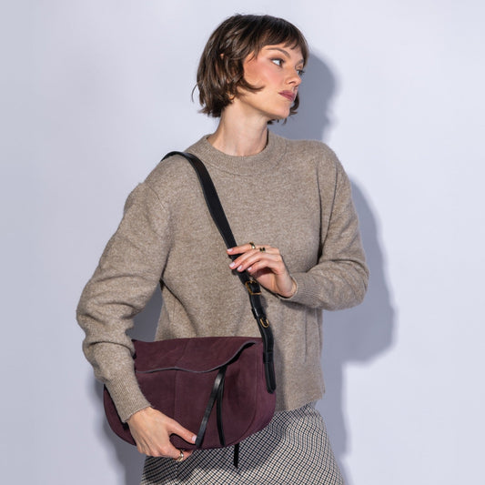 Contour Shoulder Crossbody In Suede Leather - Dark Cherry