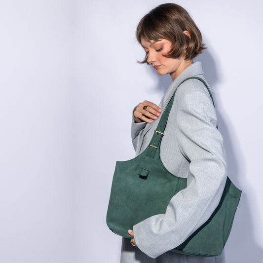 Atlas Tote In Suede Leather - Pine Needle