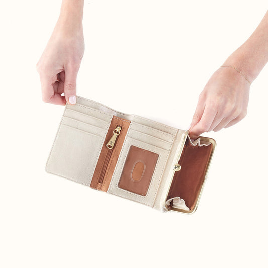 Robin Compact Wallet In Metallic Leather