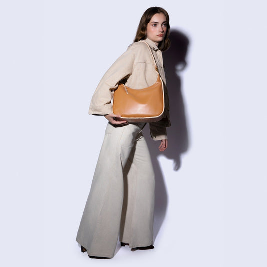 Mia Crescent Large Hobo in Smooth Leather - Warm Cashew