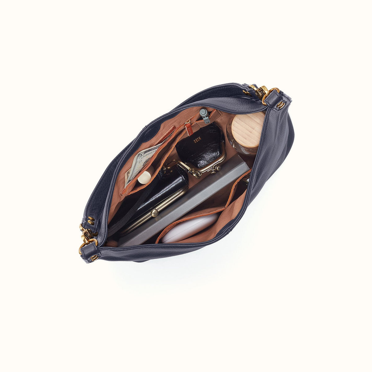 Pier Shoulder Bag In Pebbled Leather