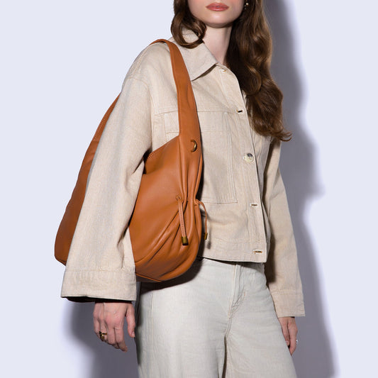 Kori Hobo in Pebbled Leather - Warm Honey