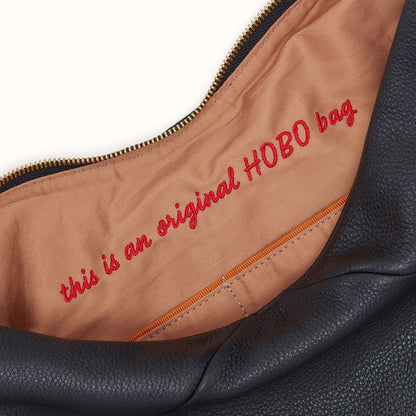 Paloma Hobo In Pebbled Leather - Black
