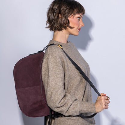 Contour Shoulder Crossbody In Suede Leather - Dark Cherry