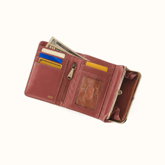 Robin Compact Wallet In Polished Leather