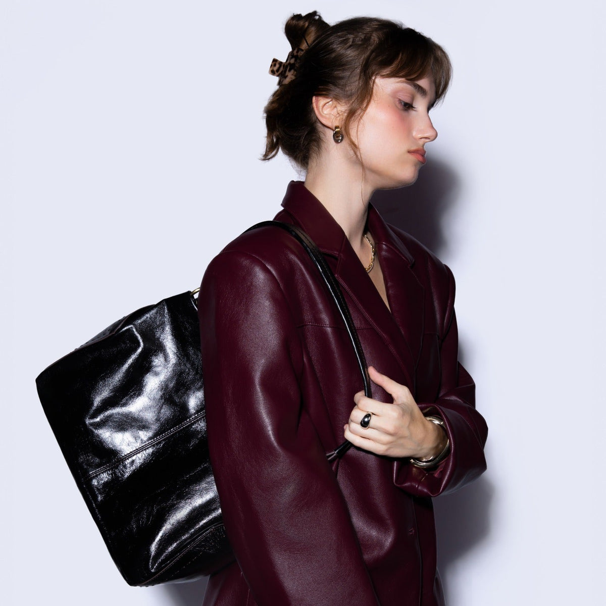 Seneca Shoulder Bag In Polished Leather