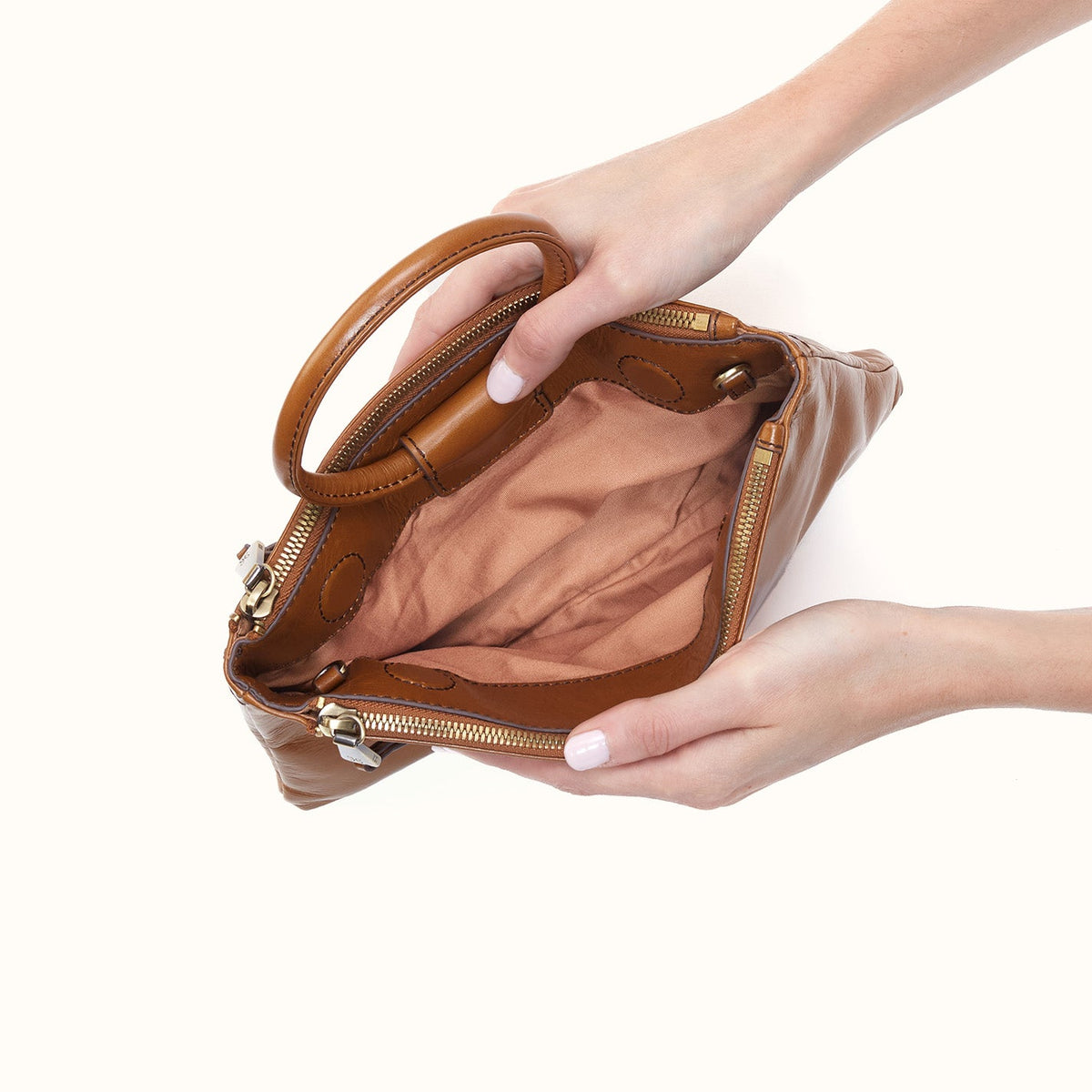 Sable Crossbody In Polished Leather