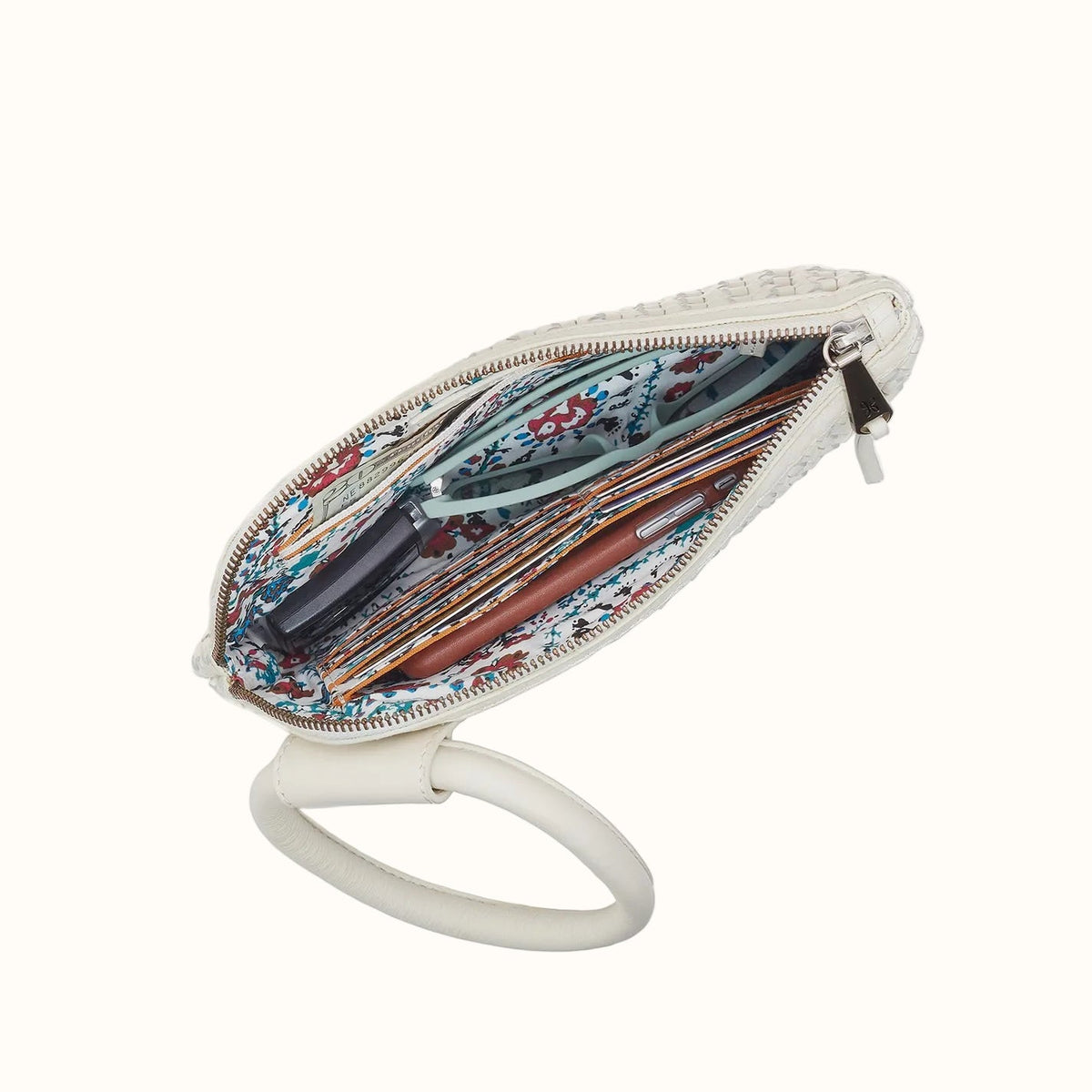 Sable Wristlet in Woven Leather - Whitecap